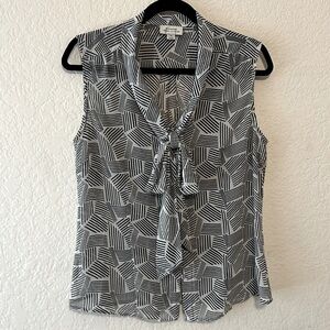 Tahari Black and White Geometric Patterned Women's Tie Bow Top